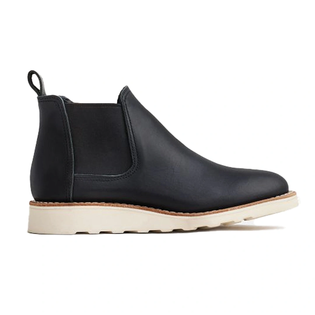 Chelsea Boots 3444: Black Boundary - Step into Effortless Style.